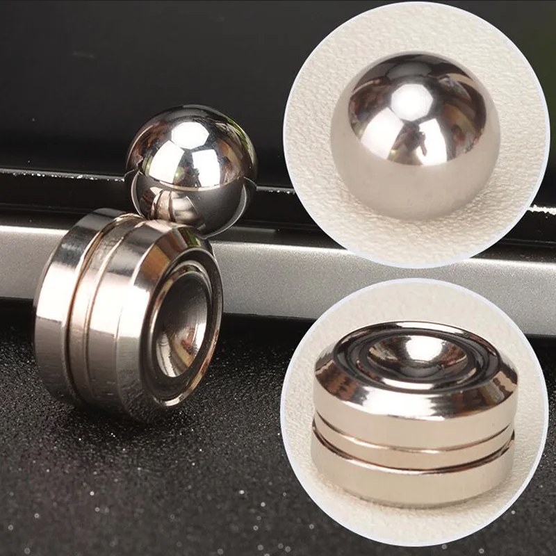 Fidget spinner - orbiter