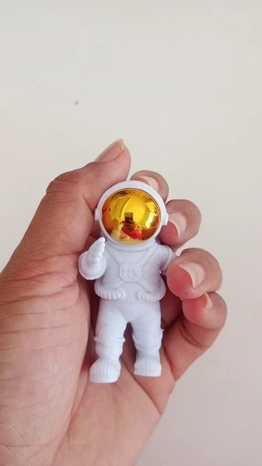 Lampa - Mesiac a traja astronauti