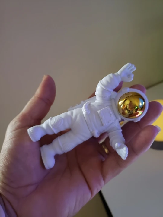 Lampa - Mesiac a traja astronauti
